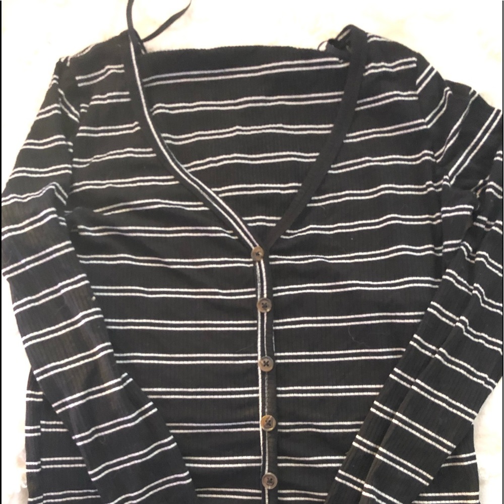 forever 21 crop tight button up